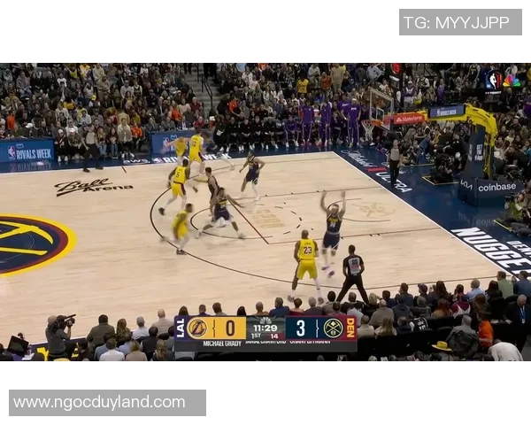 湖人对阵掘金精彩比赛视频回顾与分析全场亮点尽在其中